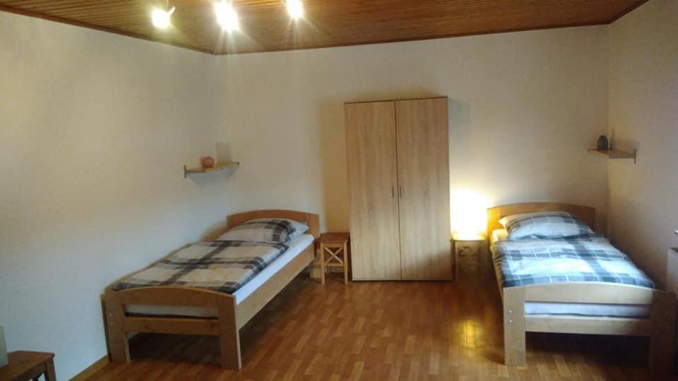 "Klein Und Fein"-Monteurzimmer Pohlheim Exteriör bild