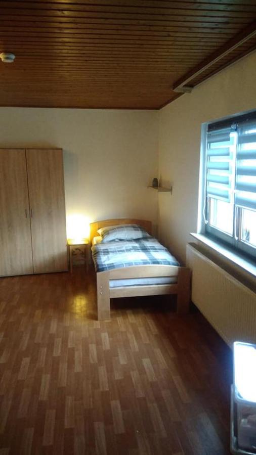 "Klein Und Fein"-Monteurzimmer Pohlheim Exteriör bild